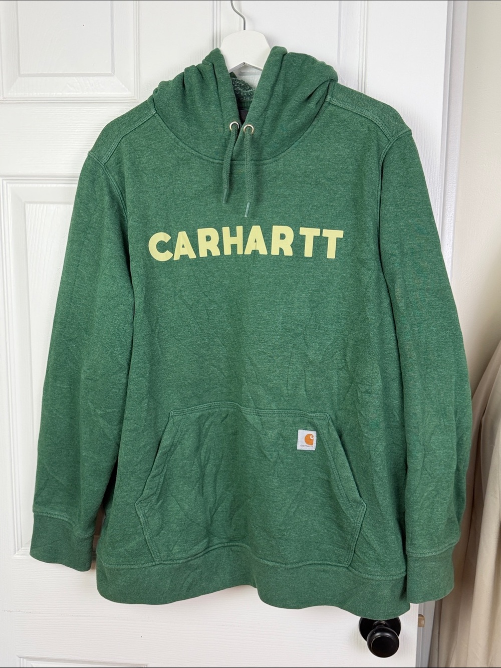 Carhartt women’s relaxed fit midweight logo graphic pullover hoodie